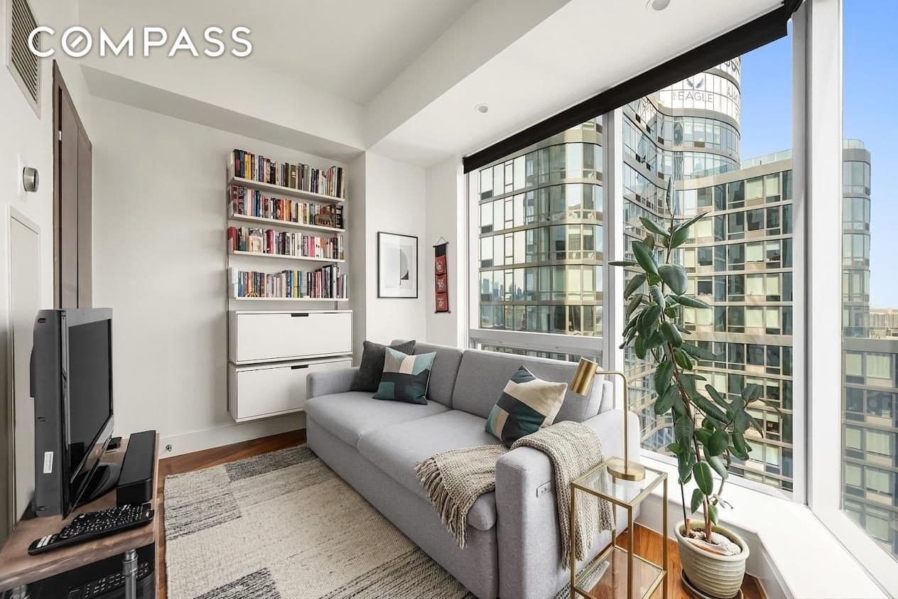 150 Myrtle Ave Apt 2706, Brooklyn, NY photo 3